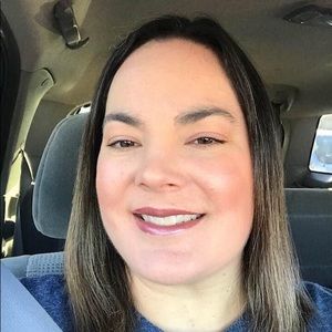 Meet your Posher, Stephanie